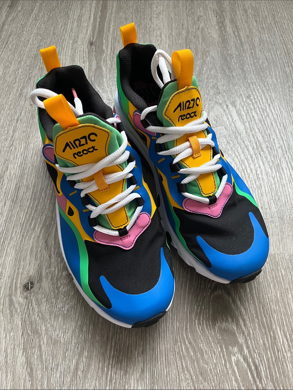 Nike Men's Multicolor React Sneaker (EU40, US 7)